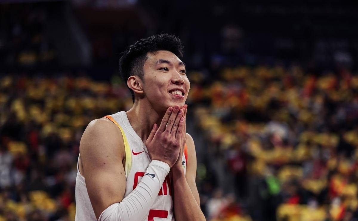 包含亚洲男篮锦标争夺激烈，新星崛起争鸣的词条