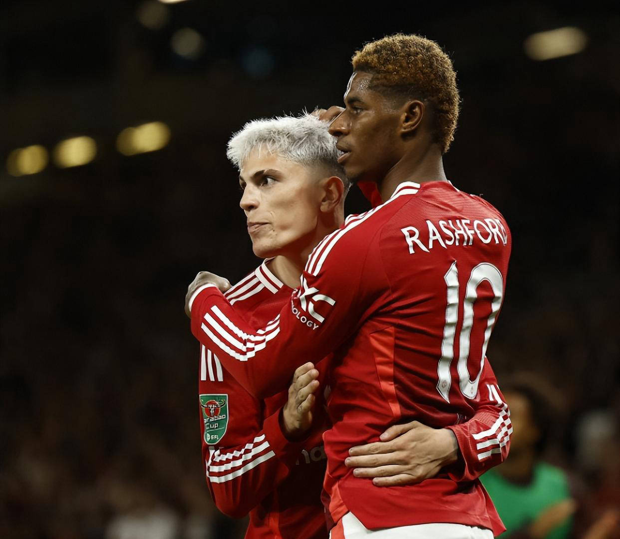 包含布莱顿球员备战专心，期待下一场比赛的词条