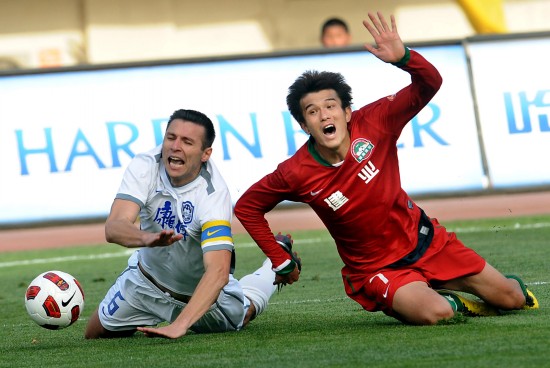 河南建业大胜天津泰达，实现赛季首胜！