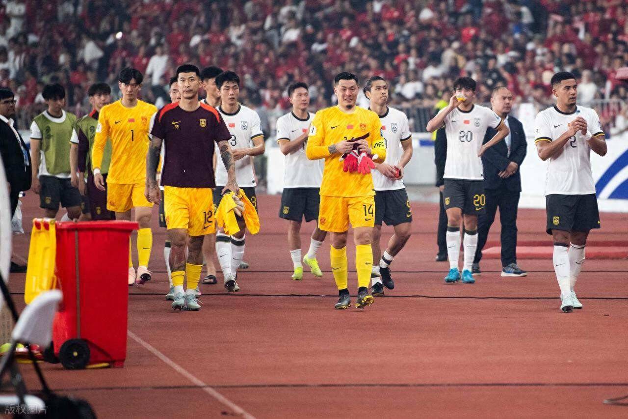 包含梅仔新星表现抢眼,助球队胜利收获关键三分的词条 包含梅仔新星表现抢眼,助球队胜利收获关键三分的词条