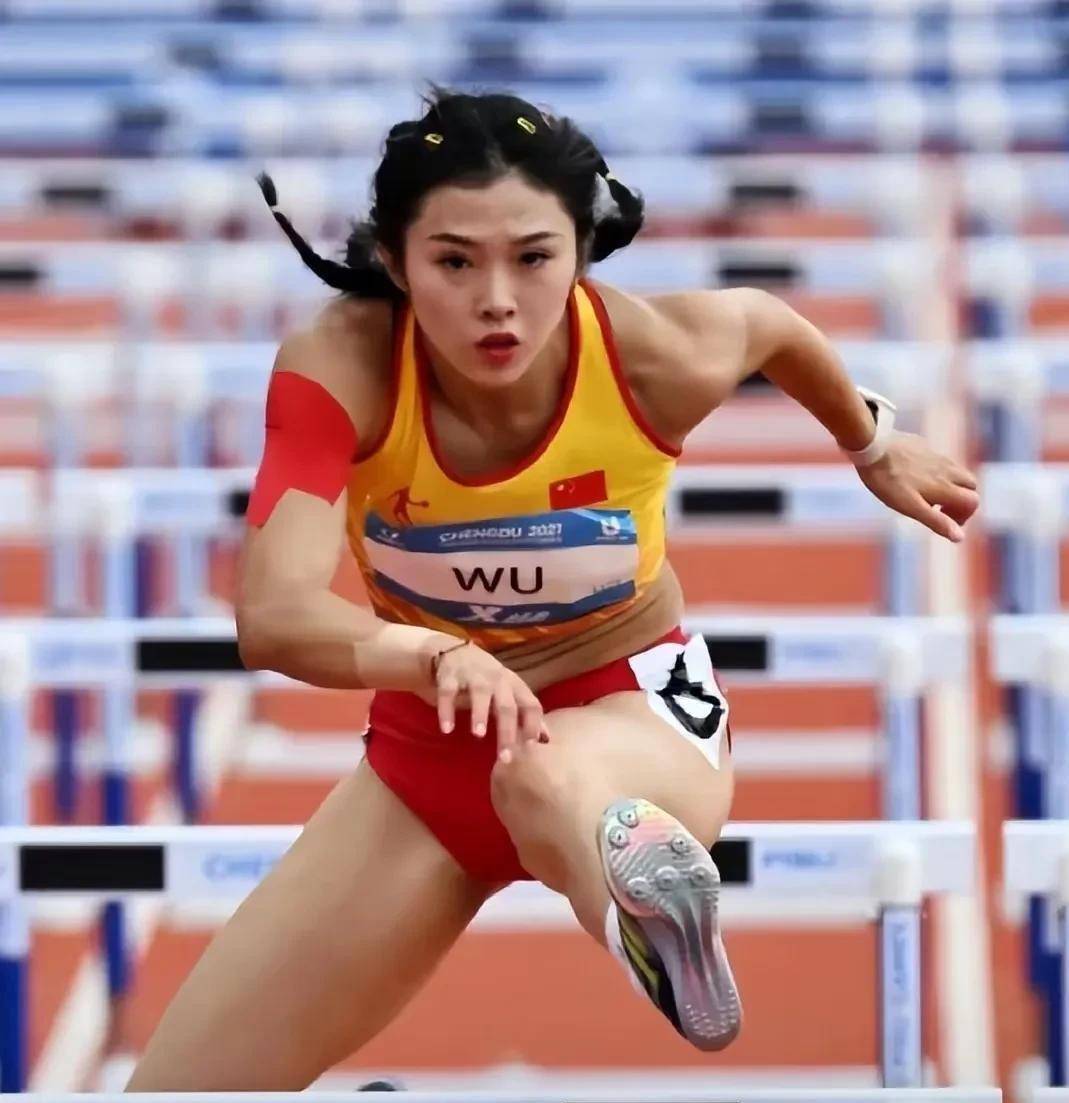 田径全能王座争夺赛，挑战自我的简单介绍