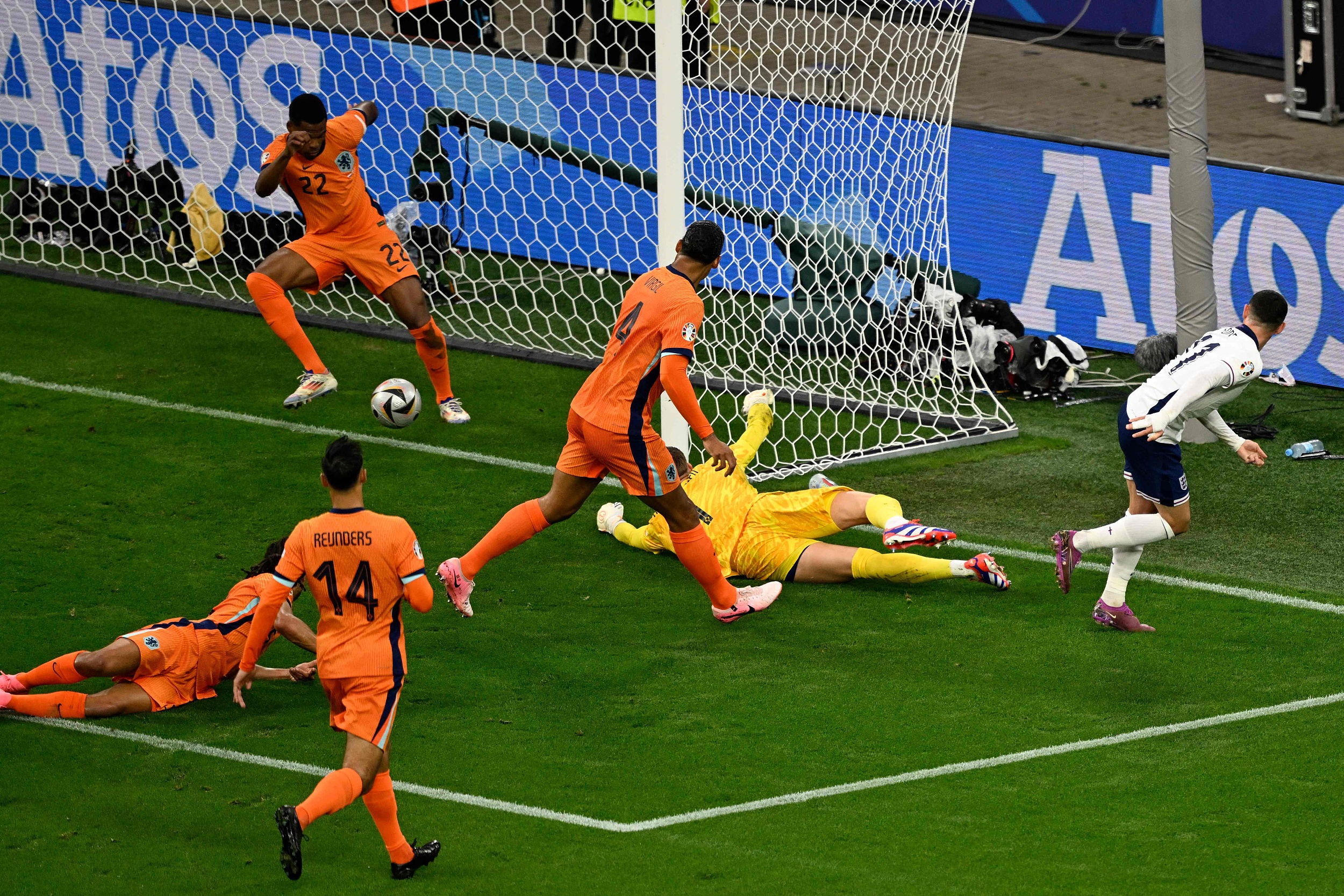 瑞典无力阻止英格兰晋级半决赛