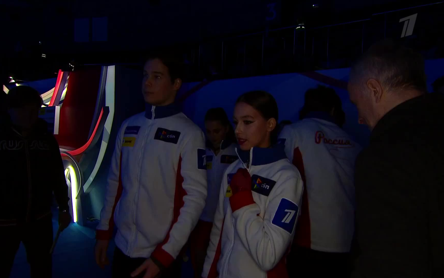 体操团体全能决赛:俄罗斯队夺冠 体操团体全能决赛:俄罗斯队夺冠