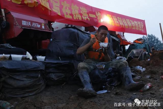 塞尔维亚队众将团结奋战，取得好成绩