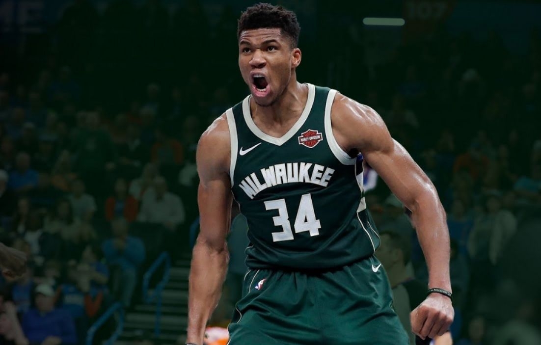 关于雄鹿双杀公牛，字母哥高效发挥再次三双破百的信息