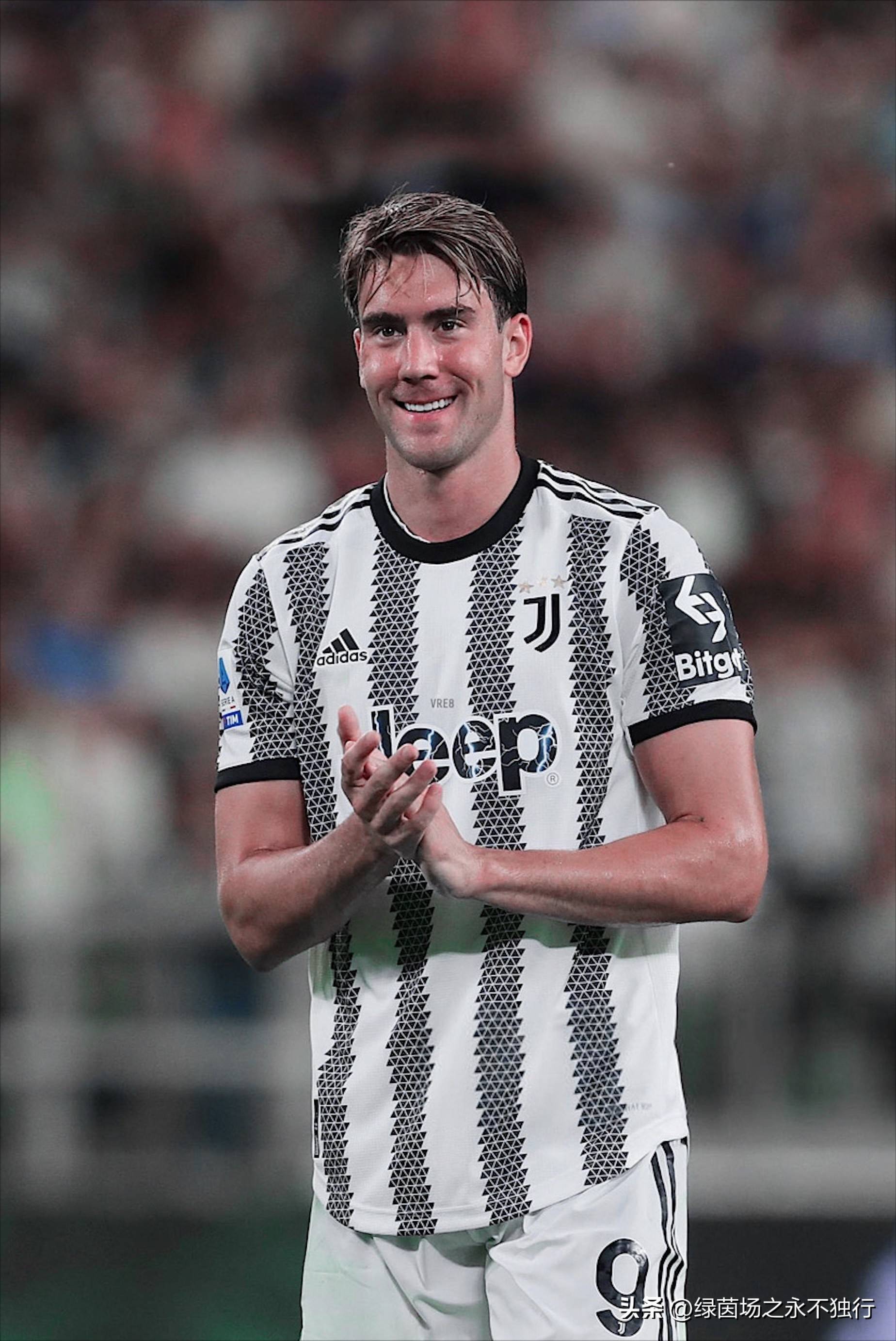 尤文图斯遗憾失利,联赛排名下滑 尤文图斯遗憾失利,联赛排名下滑