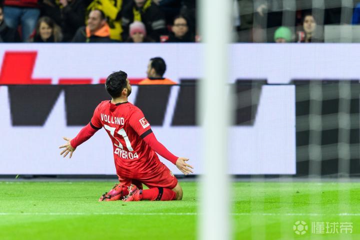 关于勒沃库森取得胜利，重返前列位置的信息