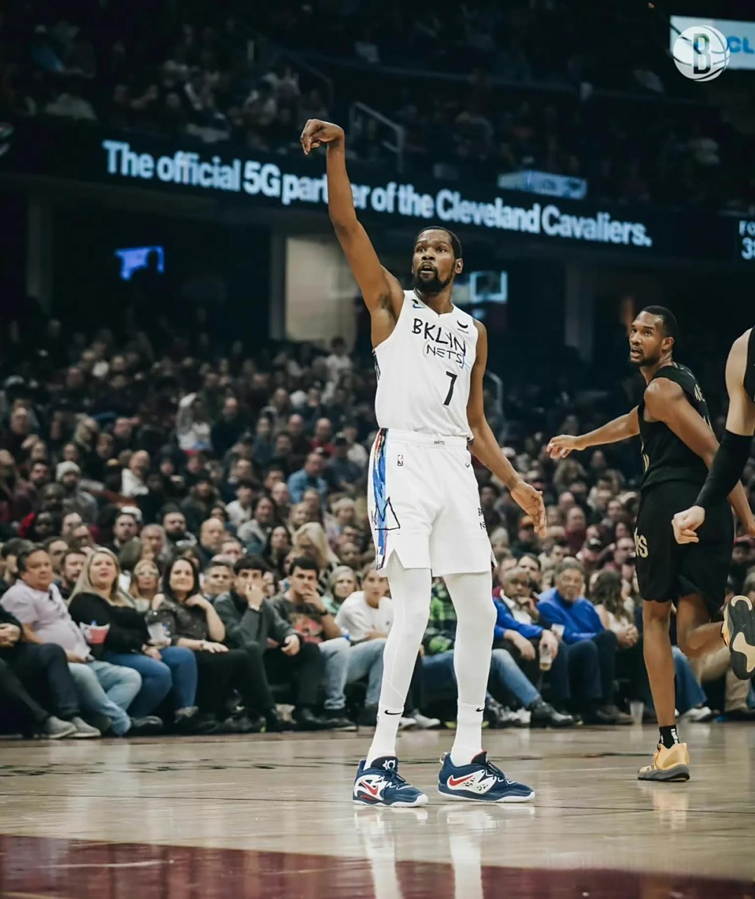 包含老鹰惨败步行者,三连败后排名下滑的词条 包含老鹰惨败步行者,三连败后排名下滑的词条