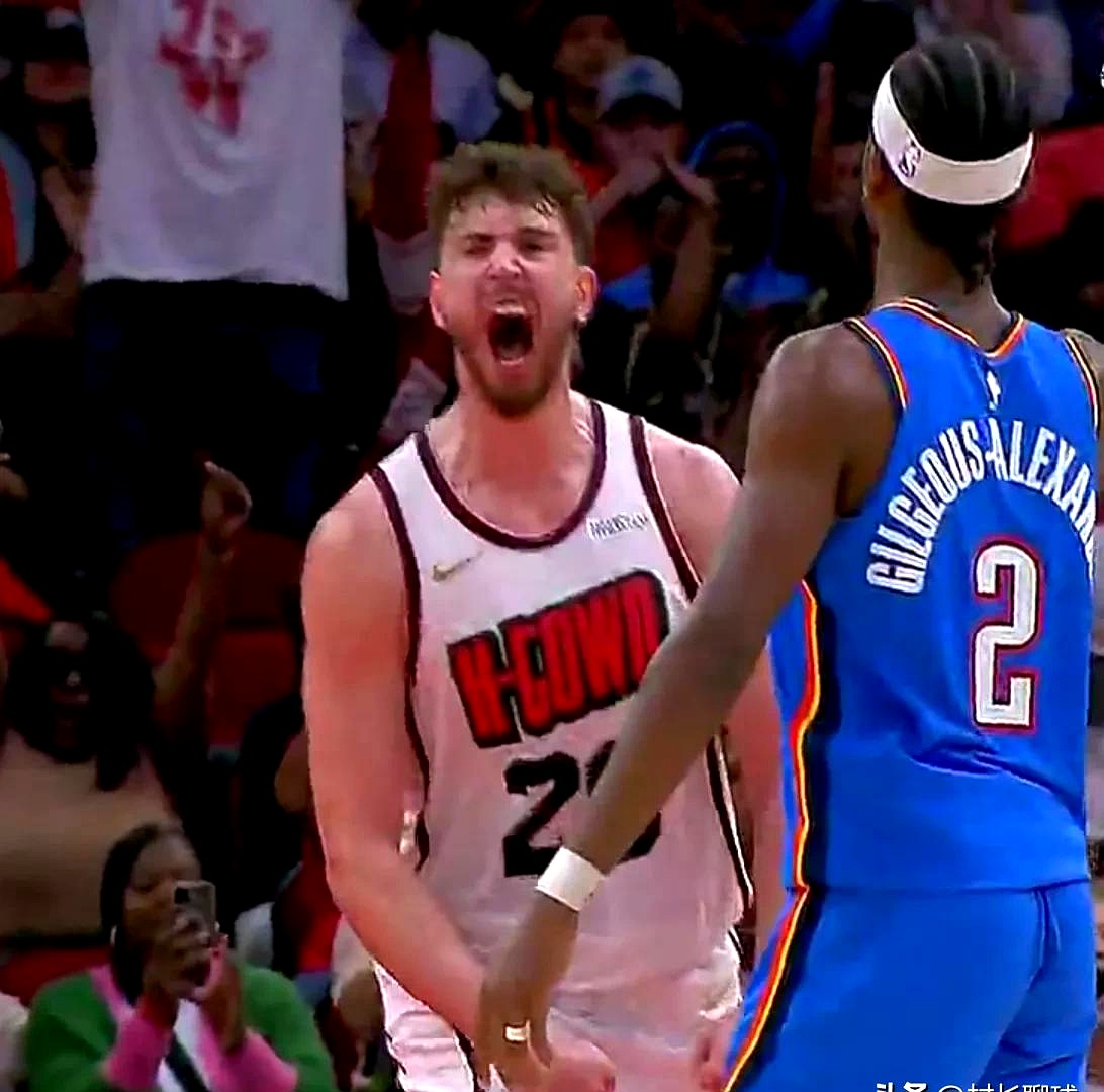 热火B队碾压墨西哥男篮,拉塞尔送出助攻 热火B队碾压墨西哥男篮,拉塞尔送出助攻