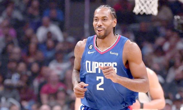 快船主场惜败火箭,失去连胜 快船主场惜败火箭,失去连胜