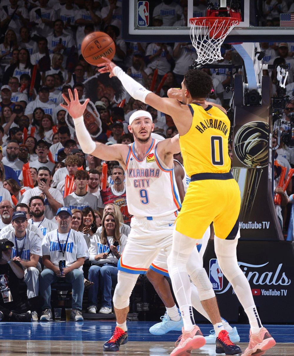 步行者绝杀爵士,取得胜利 步行者绝杀爵士,取得胜利