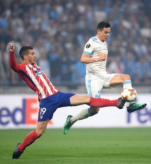 包含美国完胜巴黎，托雷斯绝境逆转的词条