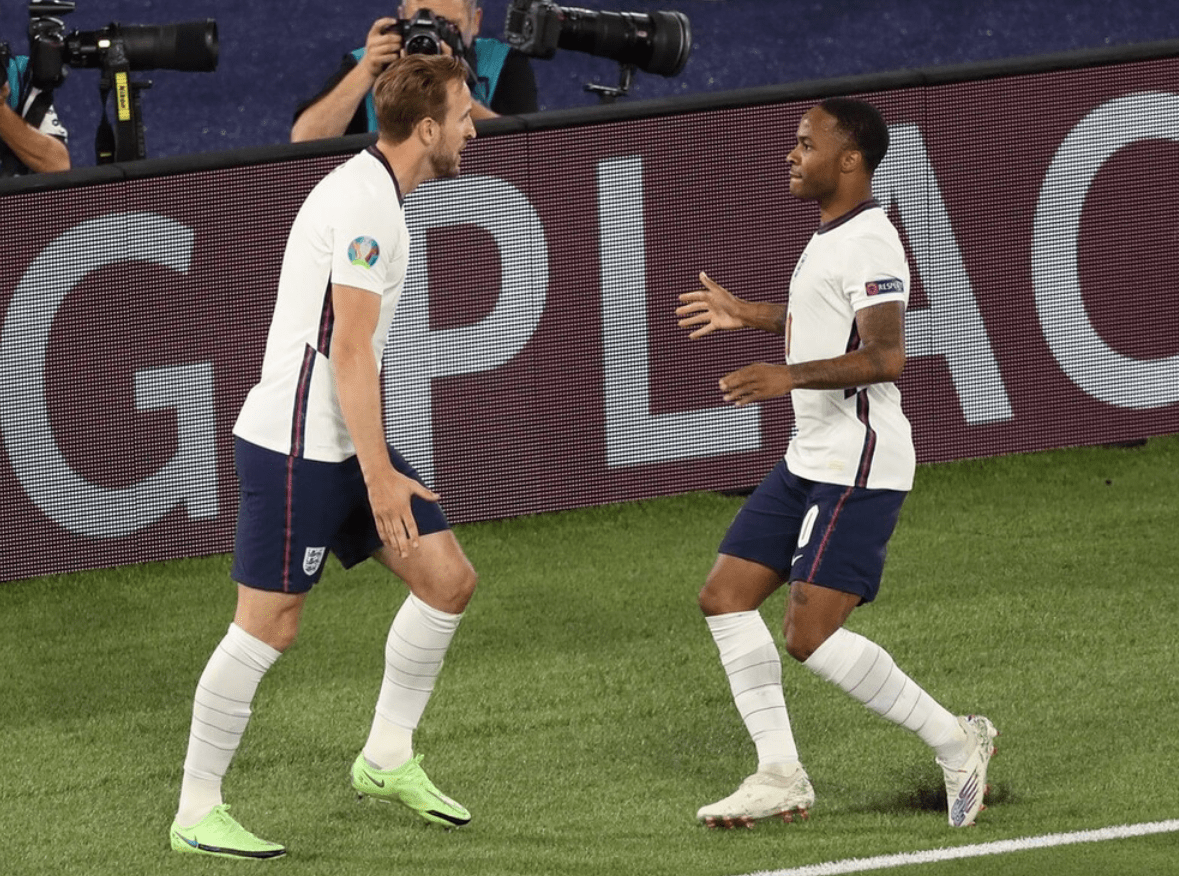 日本羽毛球队血洗英格兰羽毛球队,陶菲克统治全场的简单介绍 日本羽毛球队血洗英格兰羽毛球队,陶菲克统治全场的简单介绍