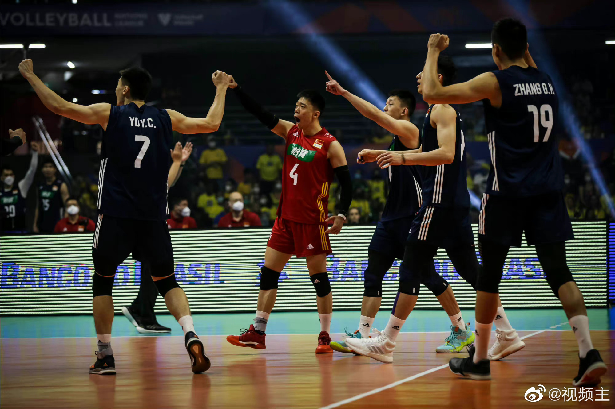 世俱杯决赛-包含巴西绝地反击瑞士，格纳布里关键制胜的词条