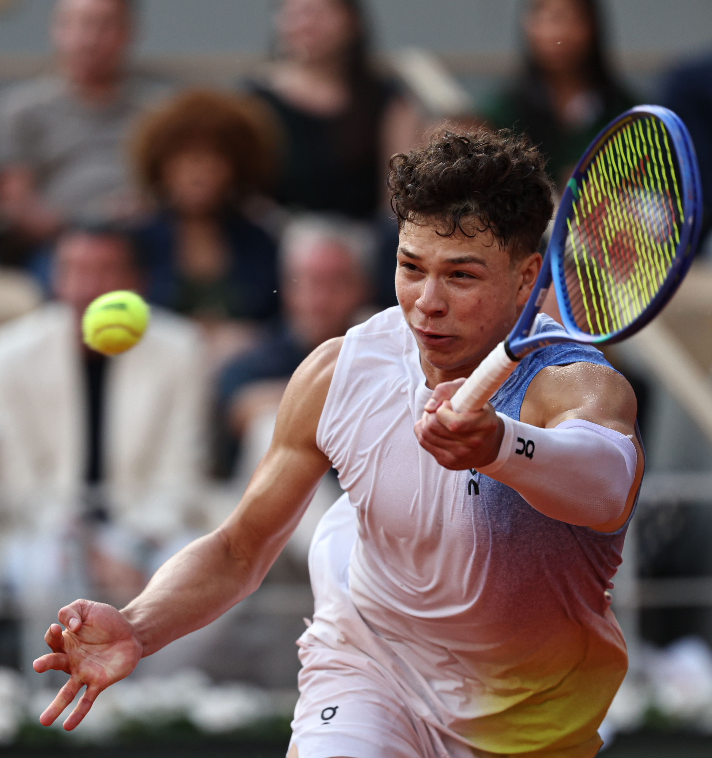 世俱杯决赛-拉沃尔杯险胜法网，阿尔卡拉斯惊艳四座