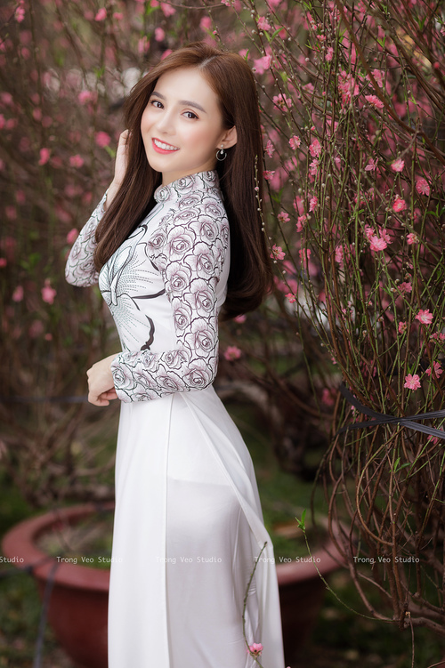 世俱杯决赛-广厦队防守铁壁锁死独行侠，班凯罗关键先生力挽狂澜