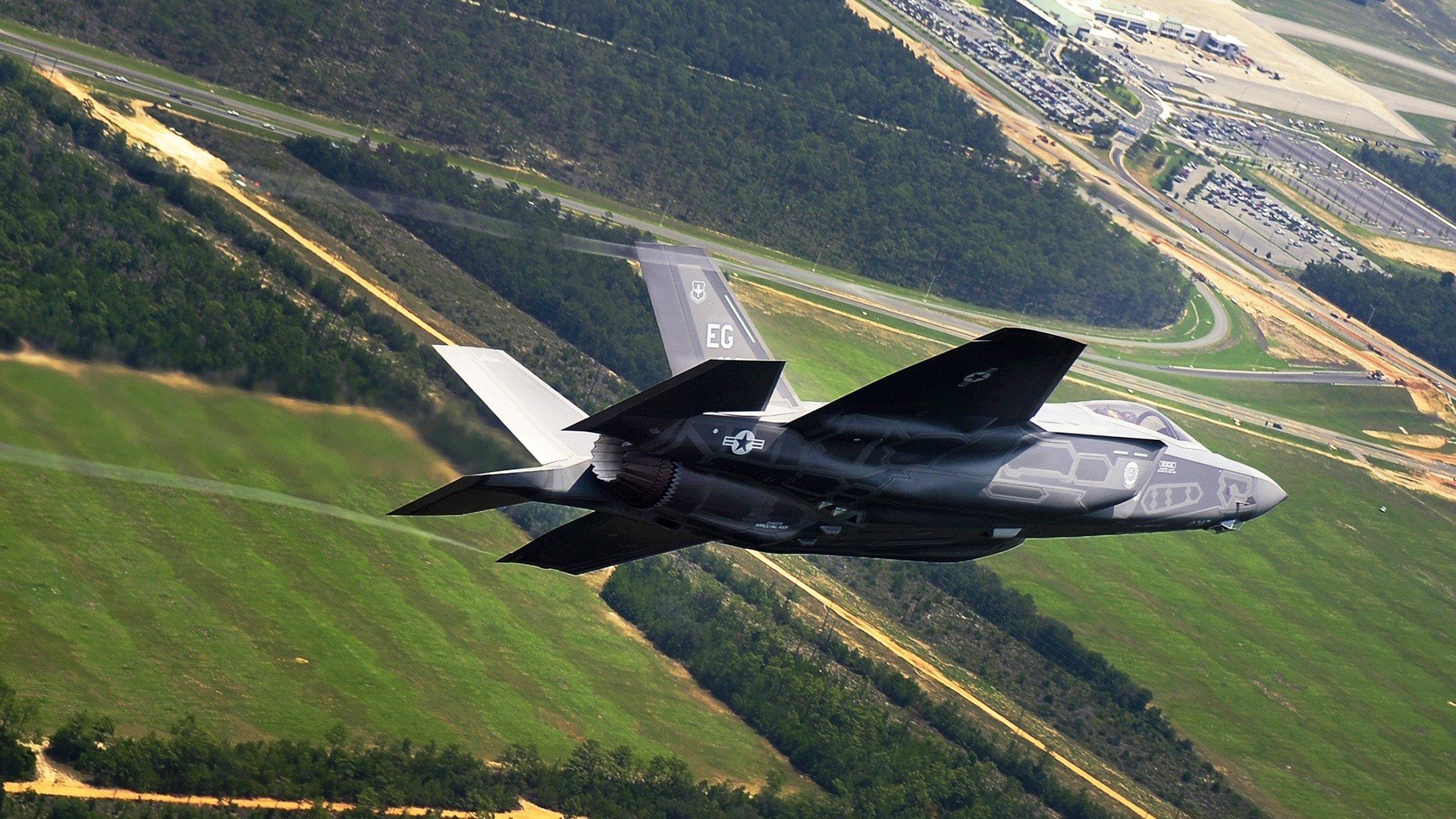 小贾伦一记重拳击碎奇才，黄蜂用决胜局书写晋级篇章