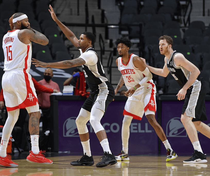 骑士末节带走火箭,德罗赞比赛走势一手掌控 骑士末节带走火箭,德罗赞比赛走势一手掌控