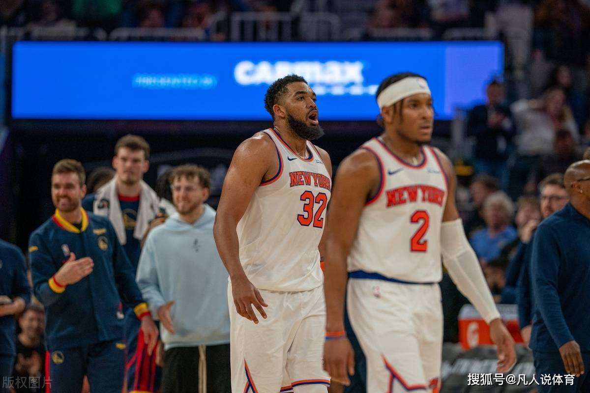 尼克斯对阵浙江队,库里状态火热 尼克斯对阵浙江队,库里状态火热