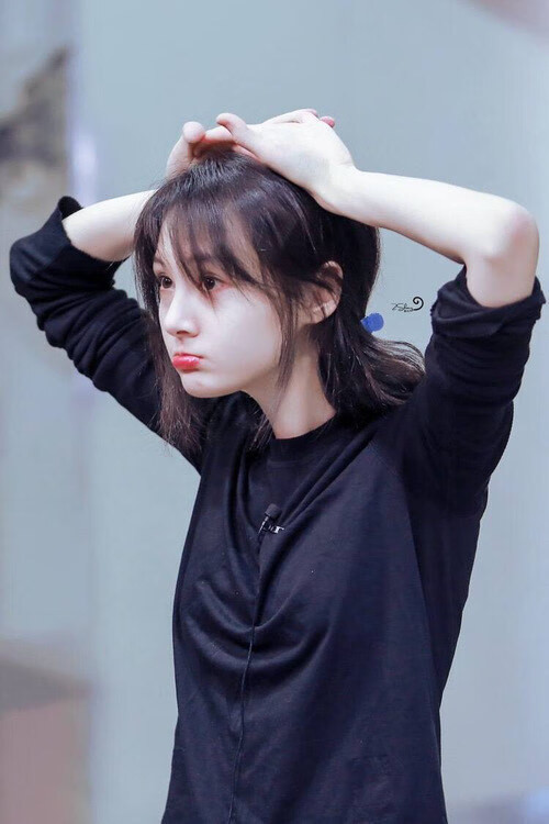 哈利伯顿独木成林挽狂澜，深圳队众志成城克山西